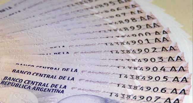 Continúa el pago del 80% del sueldos a empleados públicos