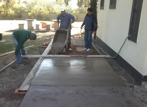 Recuperación Integral del Salón de Usos Múltiples del Servicio de Salud Mental Infantil – SESMI PROYECTO: “CASAS JUGADAS”