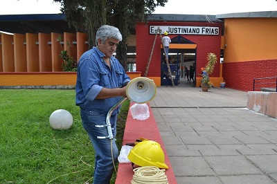 Construcciones Escolares | Trabajos de pintura y luminaria