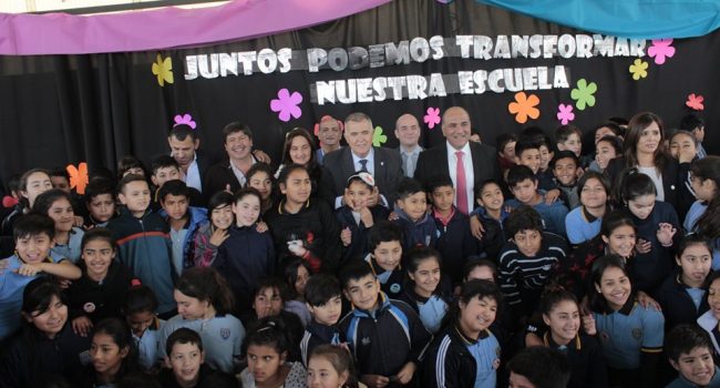 Construcciones Escolares | El gobernador Manzur visito la escuela Pantaleon Fernandez