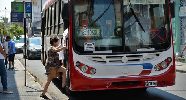 El lunes abonarán el subsidio a empresas de transporte público