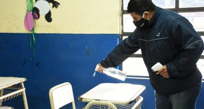 Escuelas de toda la provincia cumplieron con el protocolo de sanitización