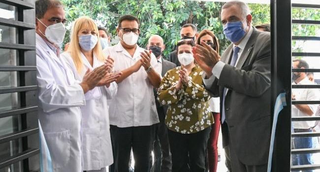 Obras | Se inauguró el servicio de emergencias del Hospital Obarrio