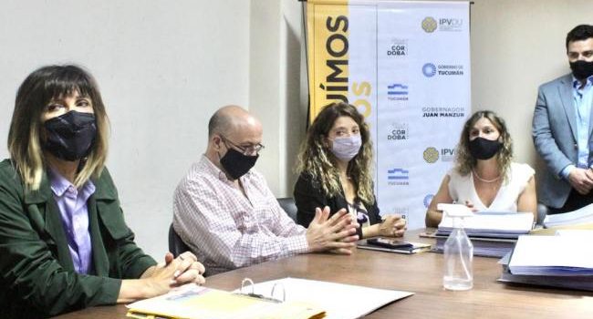 IPV | Se realizó el acto de apertura de sobres para la urbanización de las riberas del Salí